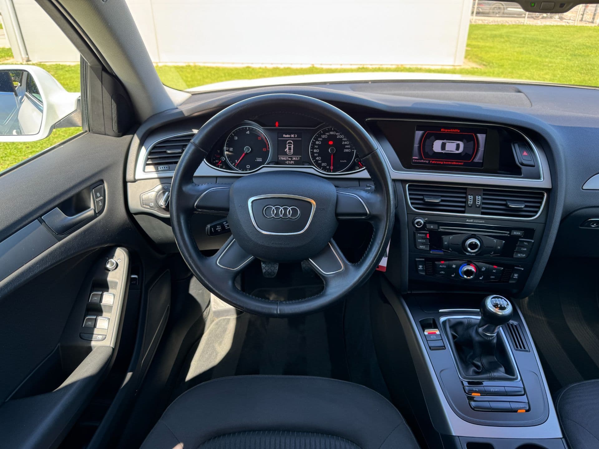 Audi A4 2,0 TDI DPF Limousine - Bild 16