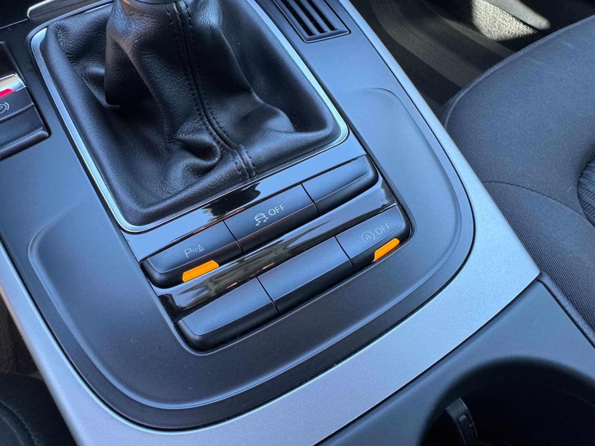 Audi A4 2,0 TDI DPF Limousine - Bild 23