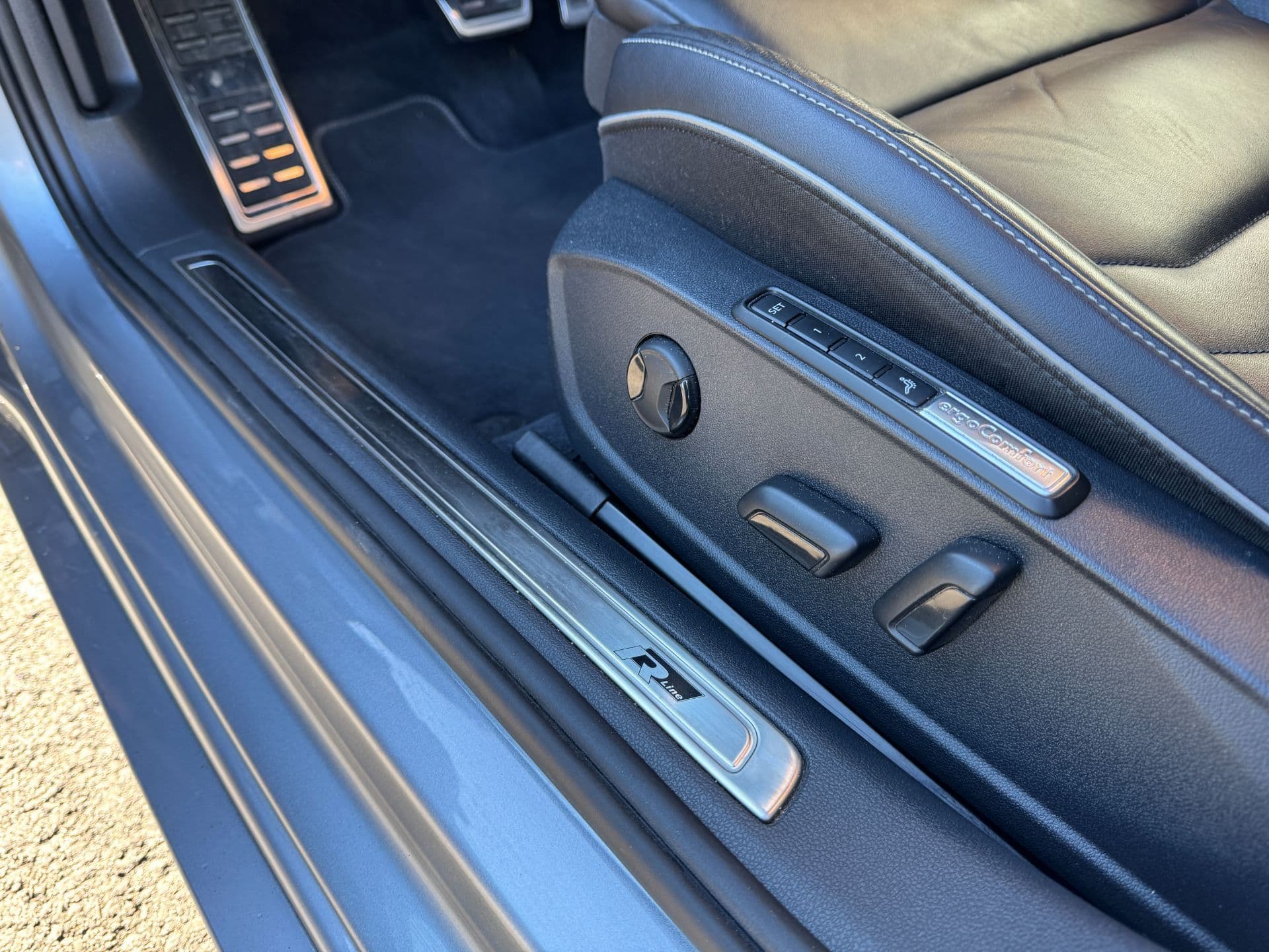 Volkswagen Arteon 2,0 TSI 4Motion Highline DSG - Bild 21