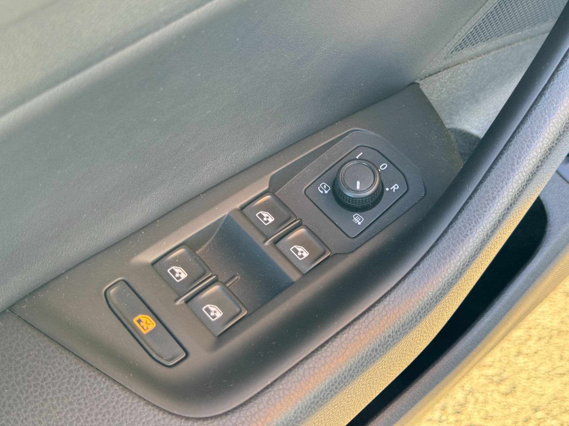 Volkswagen Arteon 2,0 TSI 4Motion Highline DSG - Bild 18