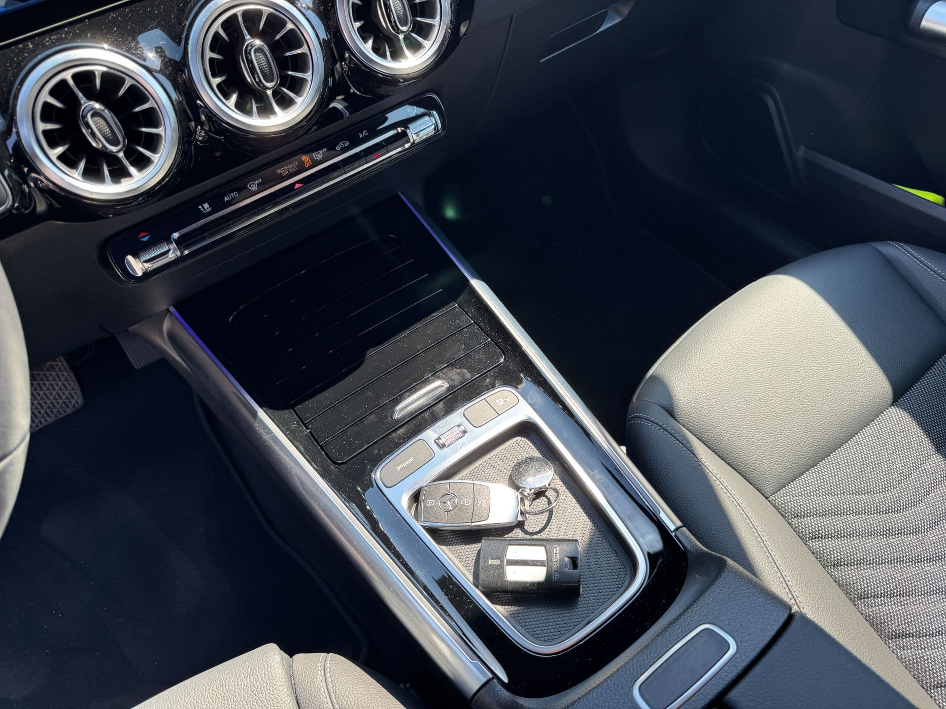 Mercedes-Benz GLA 200 Progressuve Aut. - Bild 23