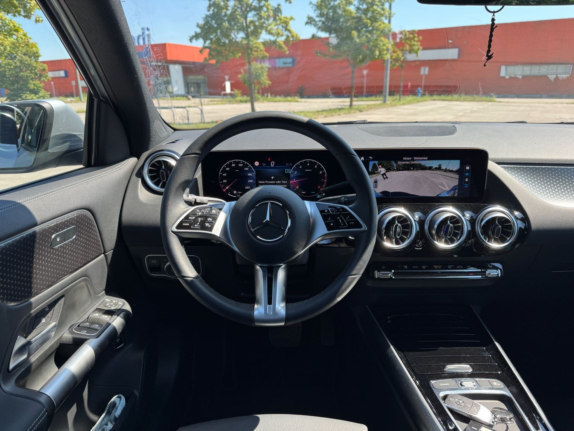 Mercedes-Benz GLA 200 Progressuve Aut. - Bild 15