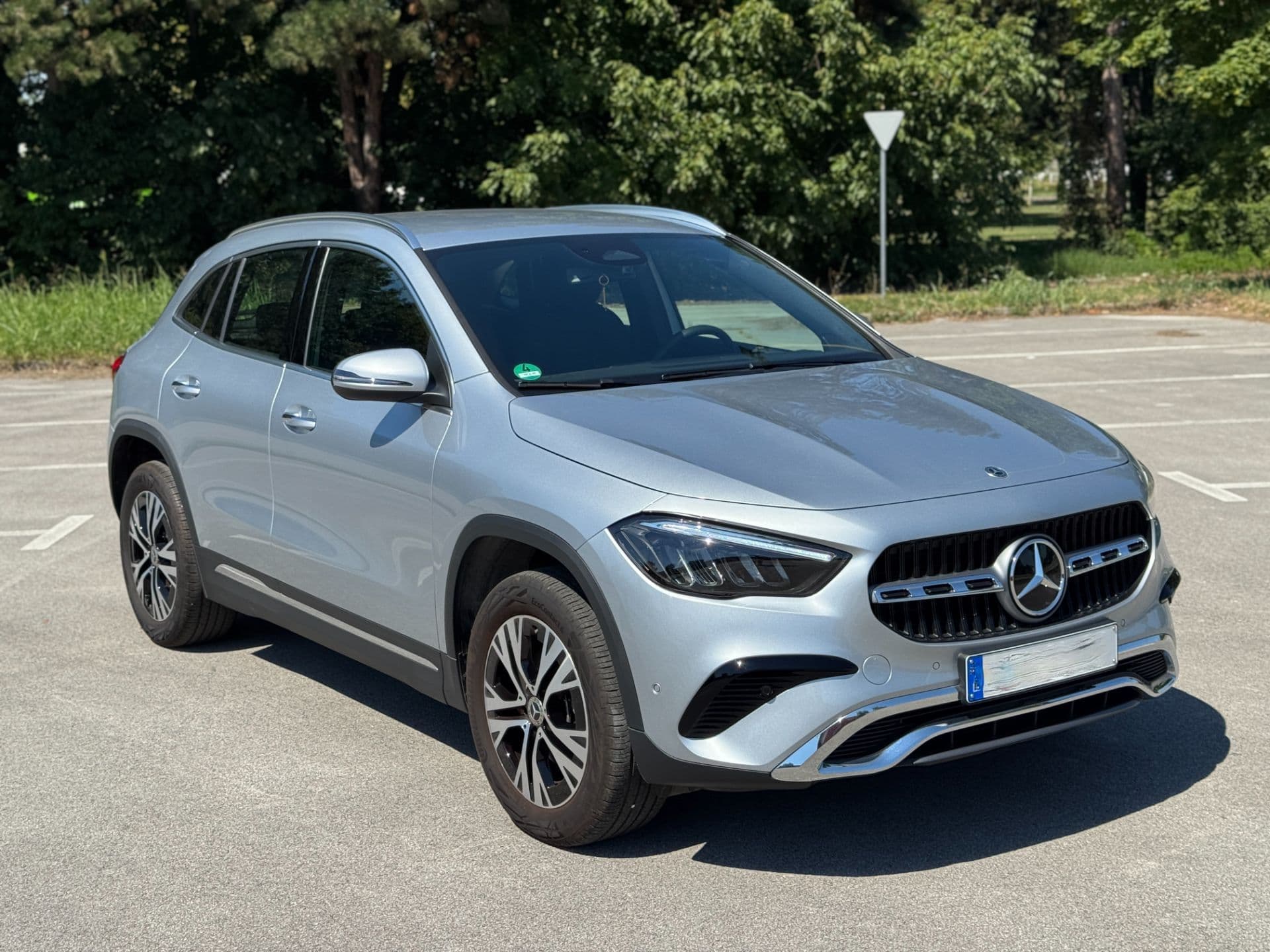 Mercedes-Benz GLA 200 Progressuve Aut. - Bild 10