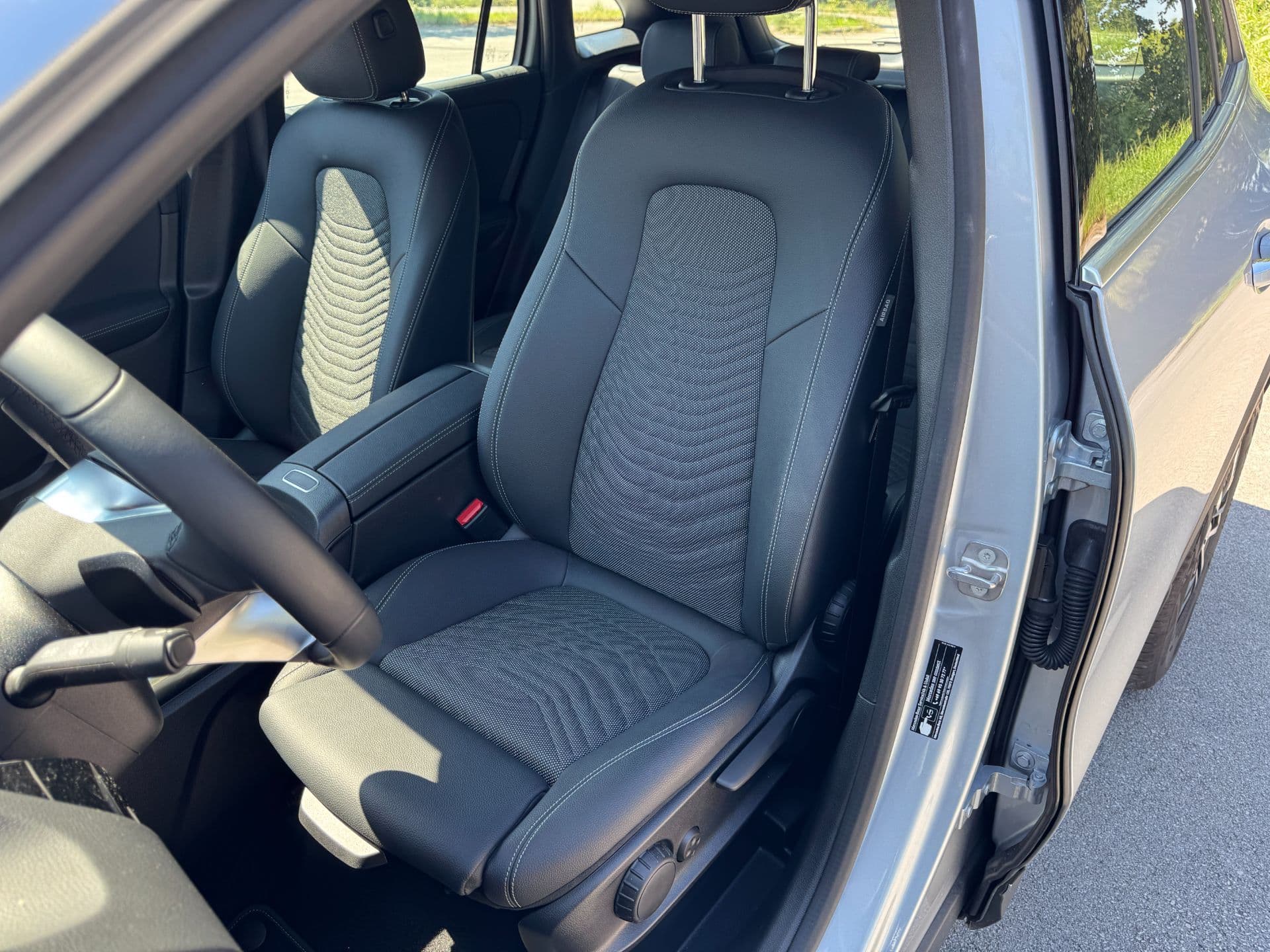 Mercedes-Benz GLA 200 Progressuve Aut. - Bild 37