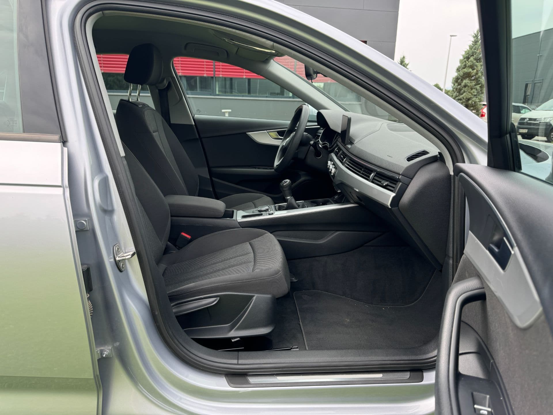 Audi A4 1,4 TFSI Limousine - Bild 47