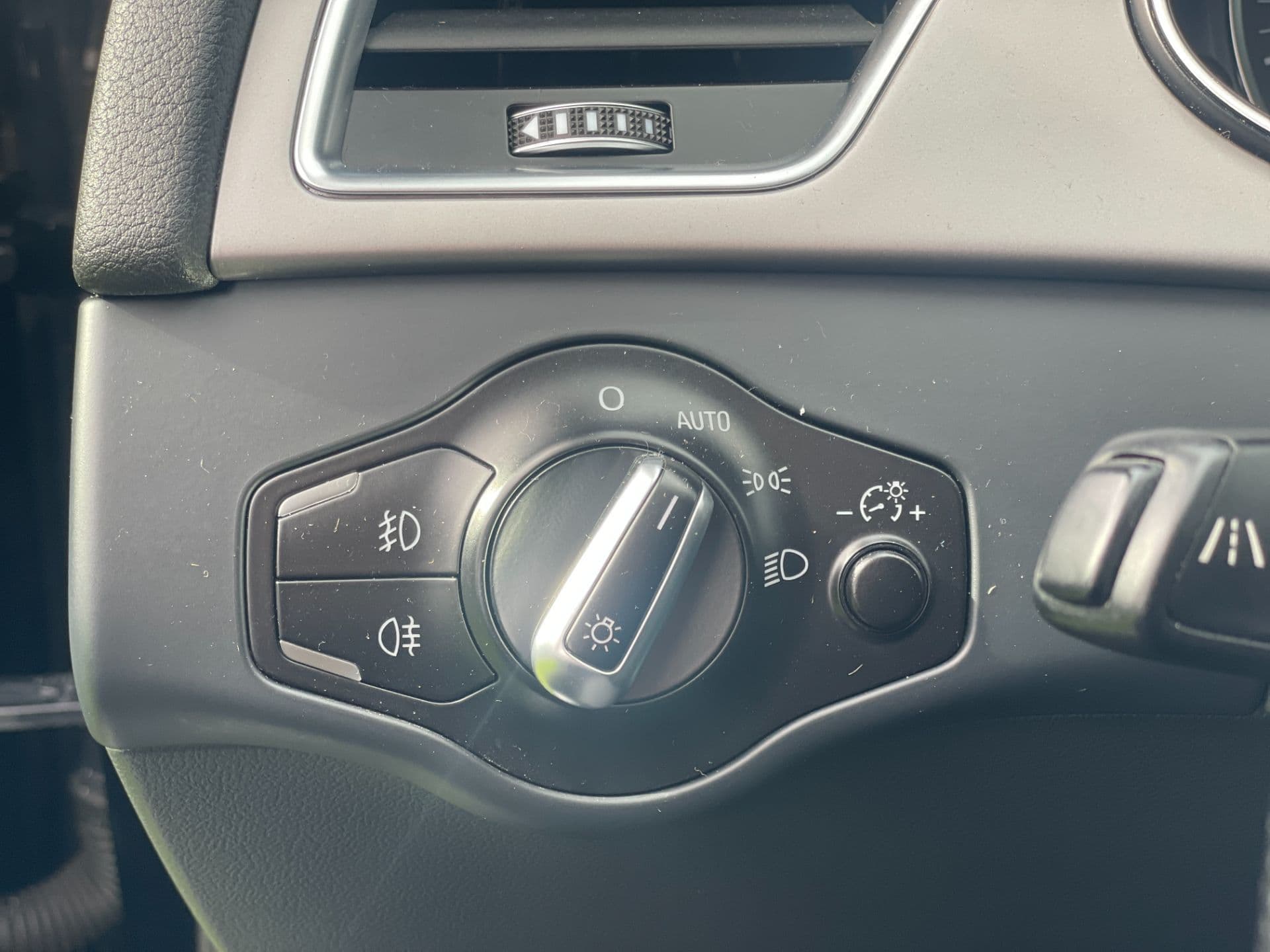 Audi A4 Avant 2,0 TFSI quattro - Bild 22