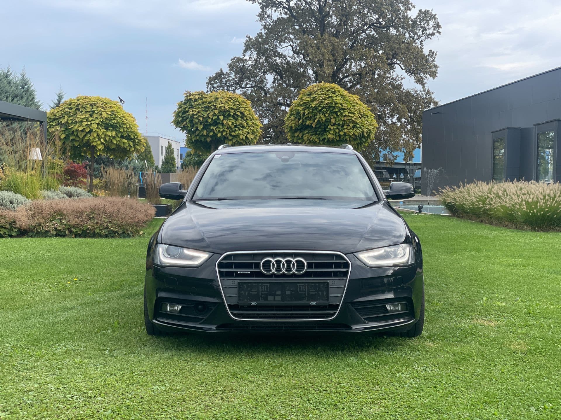 Audi A4 Avant 2,0 TFSI quattro - Bild 3