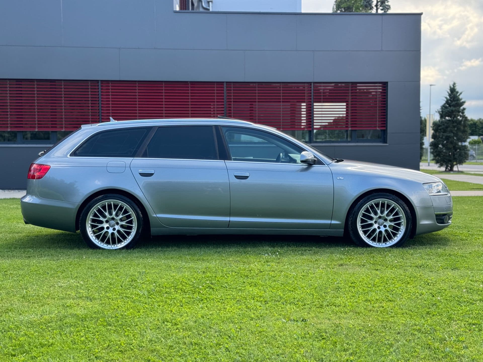 Audi A6 Avant 2,8 FSI V6 quattro Tiptronic - Bild 11