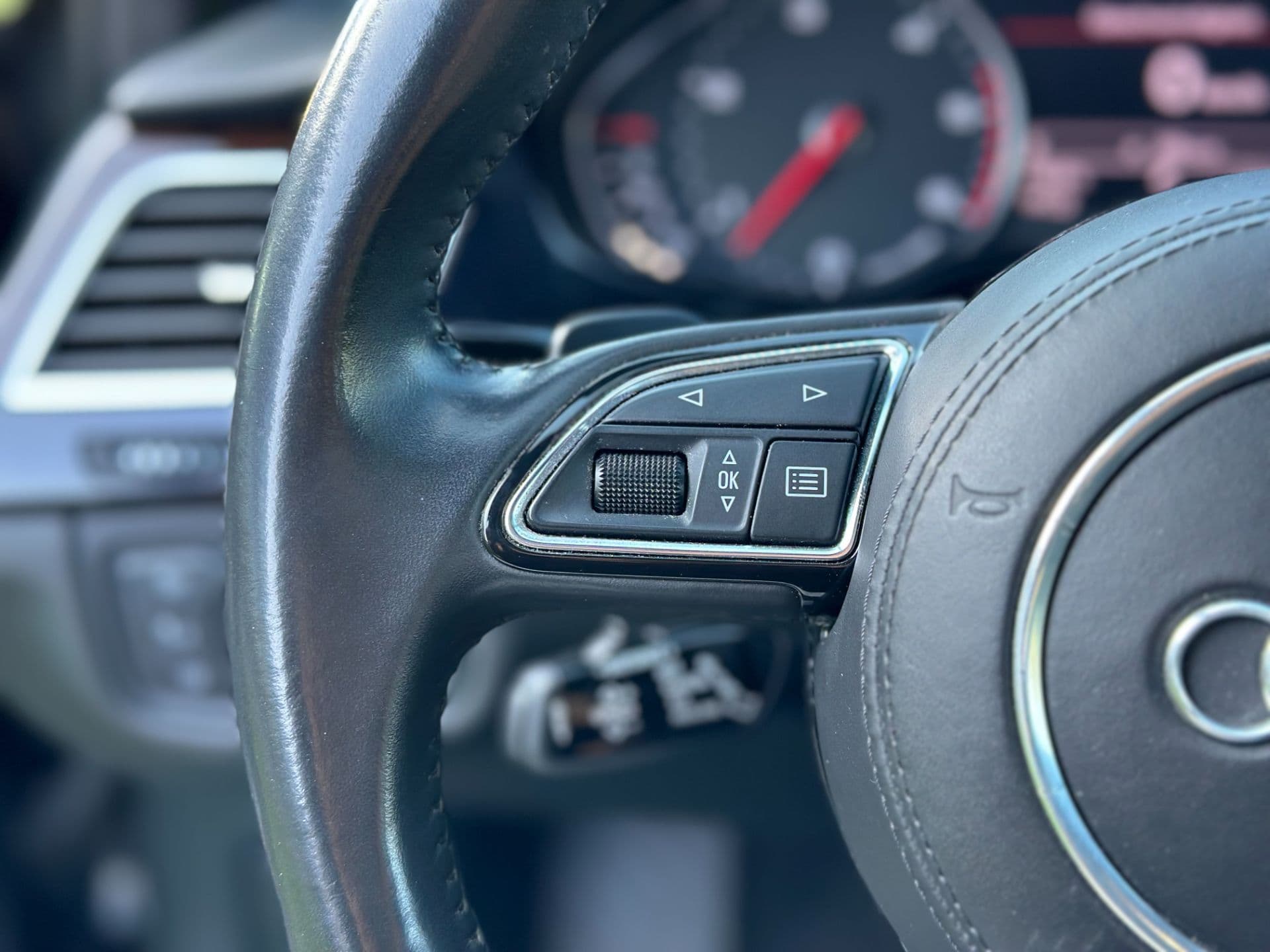 Audi A8 4,2 TDI lang quattro Tiptronic - Bild 27