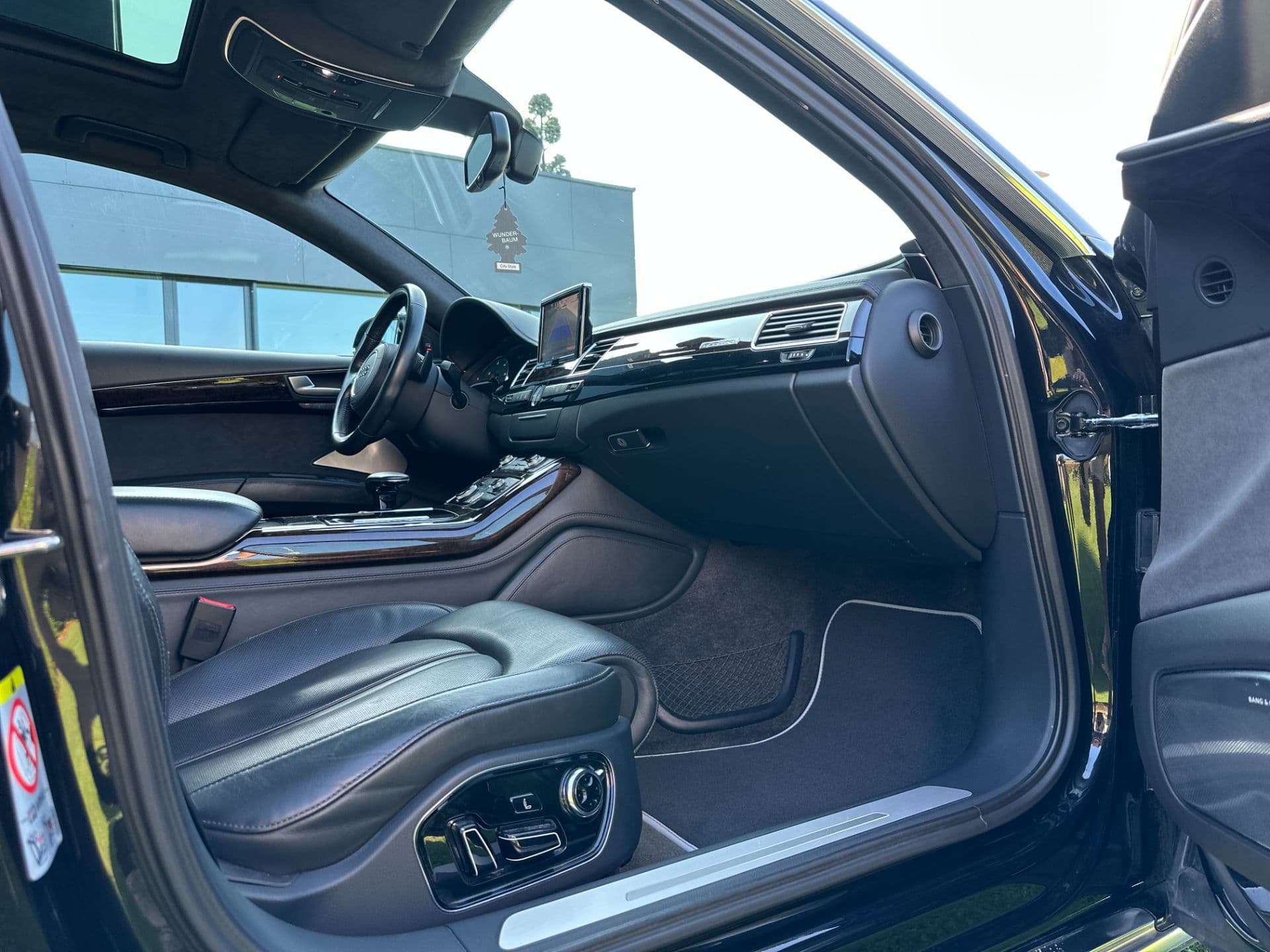 Audi A8 4,2 TDI lang quattro Tiptronic - Bild 61