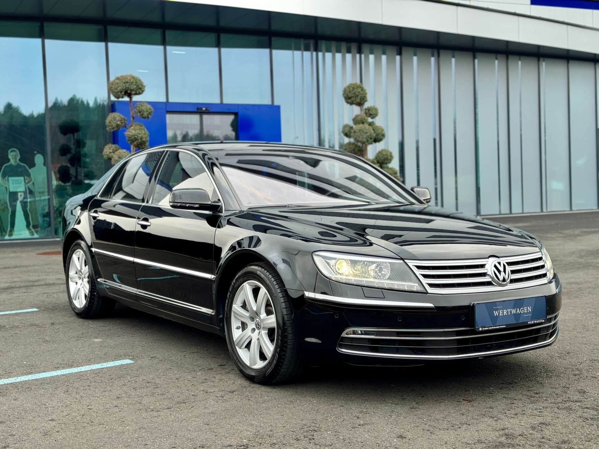 Volkswagen Phaeton 4,2 V8 5-Sitzer 4Motion | *** VERKAUFT *** - Bild 10