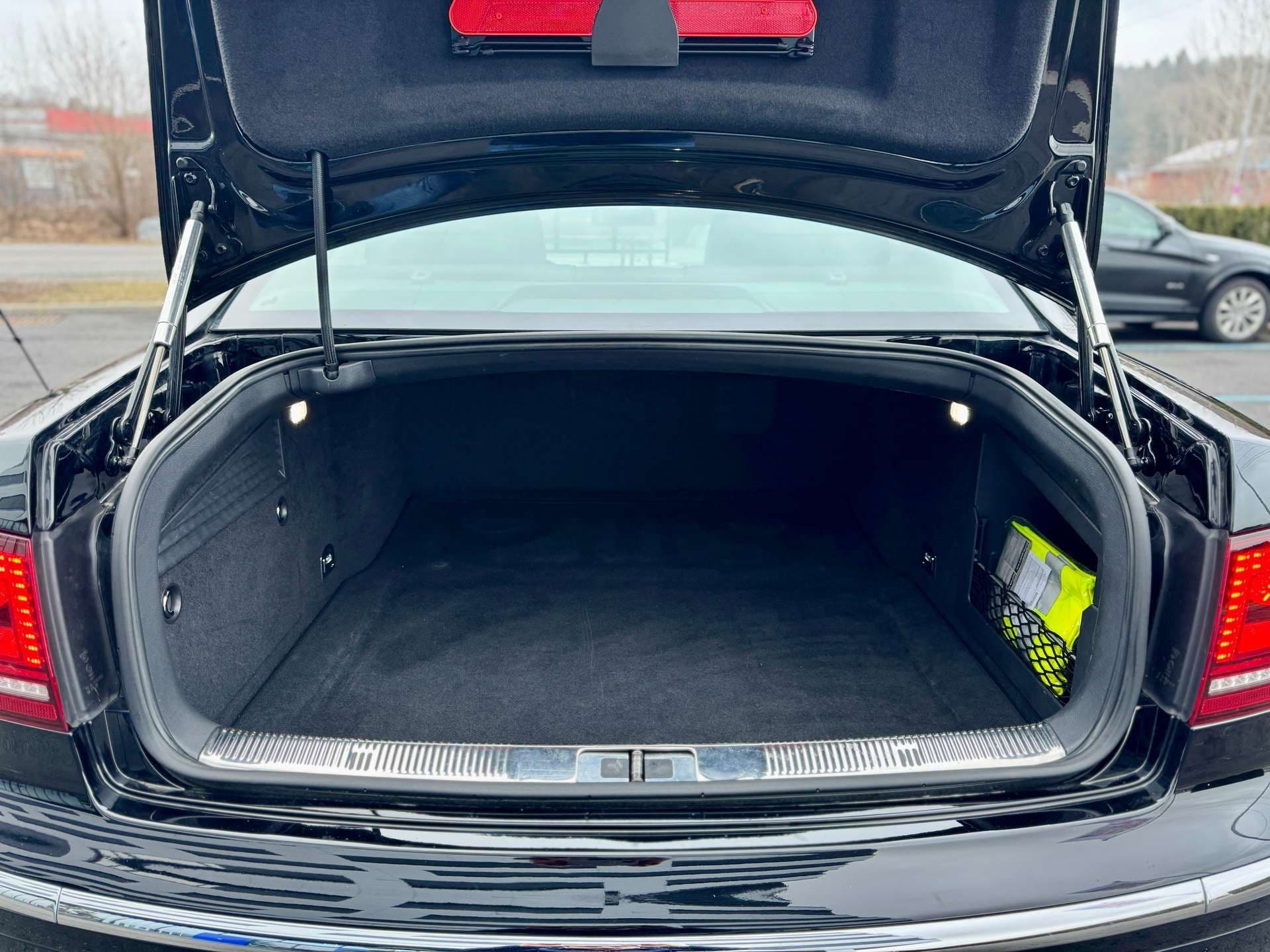 Volkswagen Phaeton 4,2 V8 5-Sitzer 4Motion | *** VERKAUFT *** - Bild 39