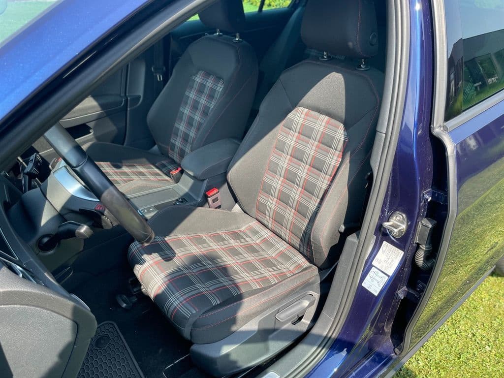 Volkswagen Golf GTI Performance 2,0 TSI DSG - Bild 14