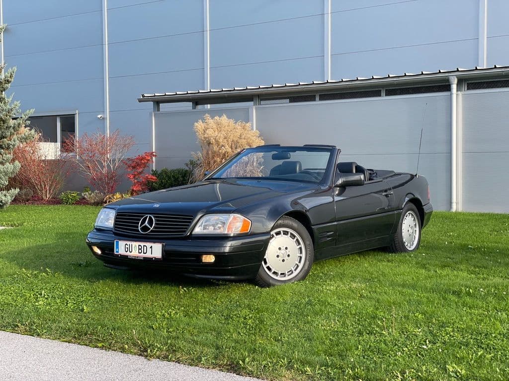 Mercedes-Benz SL 300