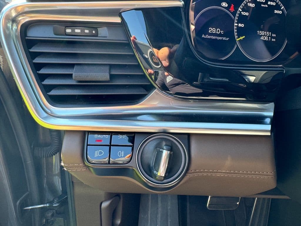 Porsche Panamera 4 E-Hybrid Aut. - Bild 26